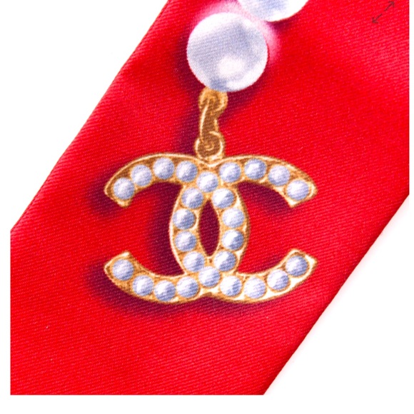 CHANEL Silk Pearl CC Slim Bandeau Scarf Red - Picture 2 of 5